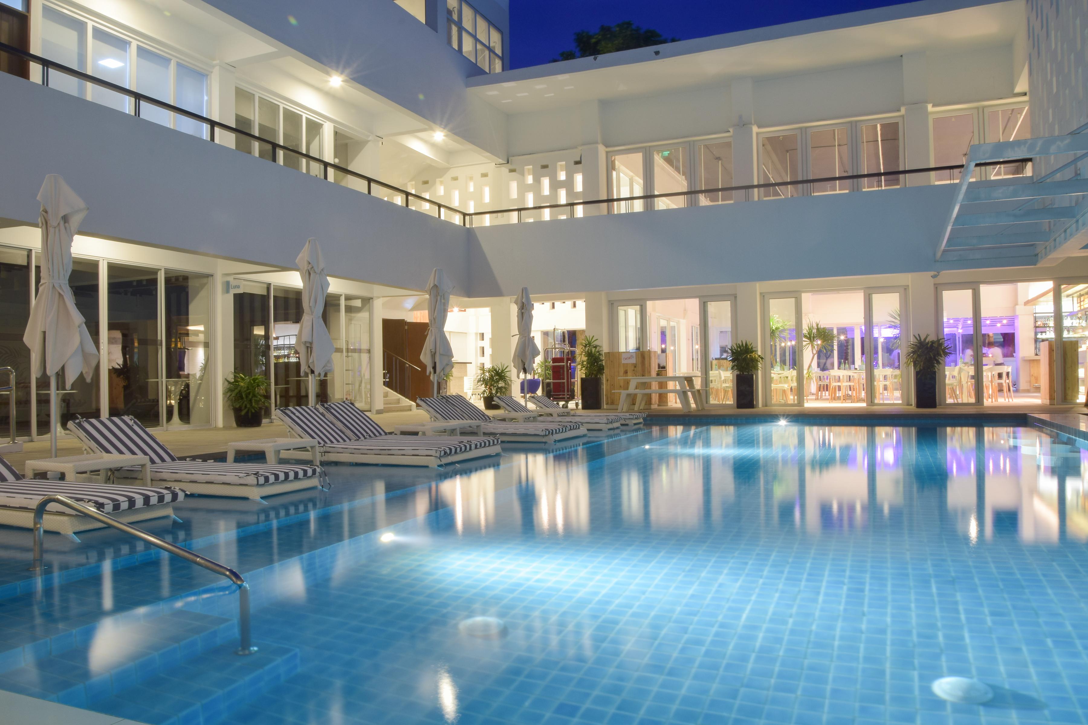 โคสต์ โบราไกย์ Hotel Balabag  ภายนอก รูปภาพ